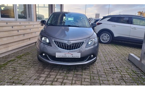 YPSILON 