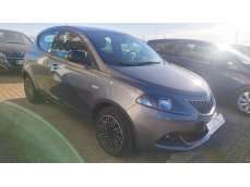 Lancia YPSILON  HYBRID